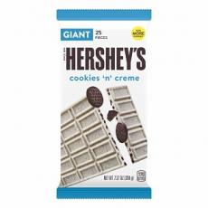 Hersheys Cookies N Cream Giant Bar 209g Coopers Candy