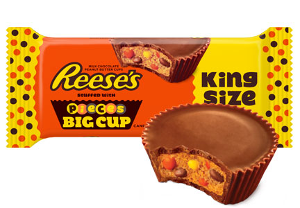 Läs mer om Reeses Pieces Peanut Butter BIG cup 79g