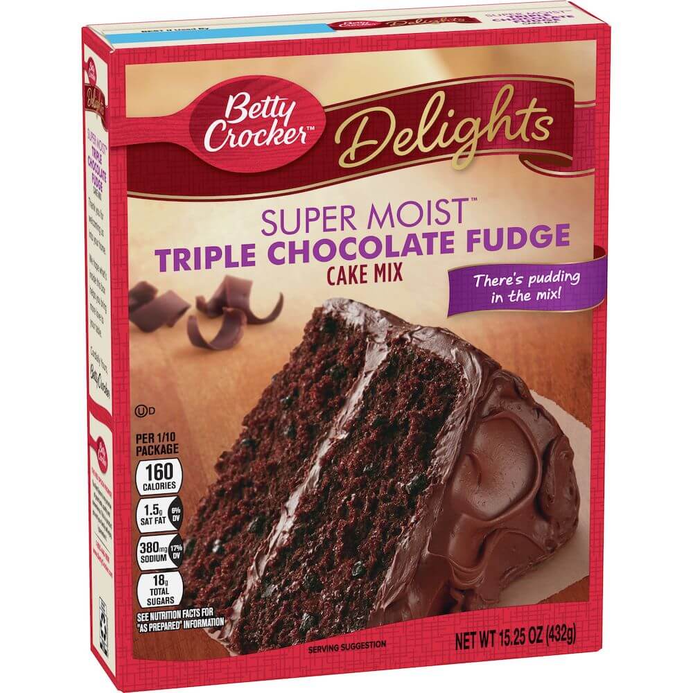 Läs mer om Betty Crocker Super Moist Triple Chocolate Fudge Cake Mix 432g